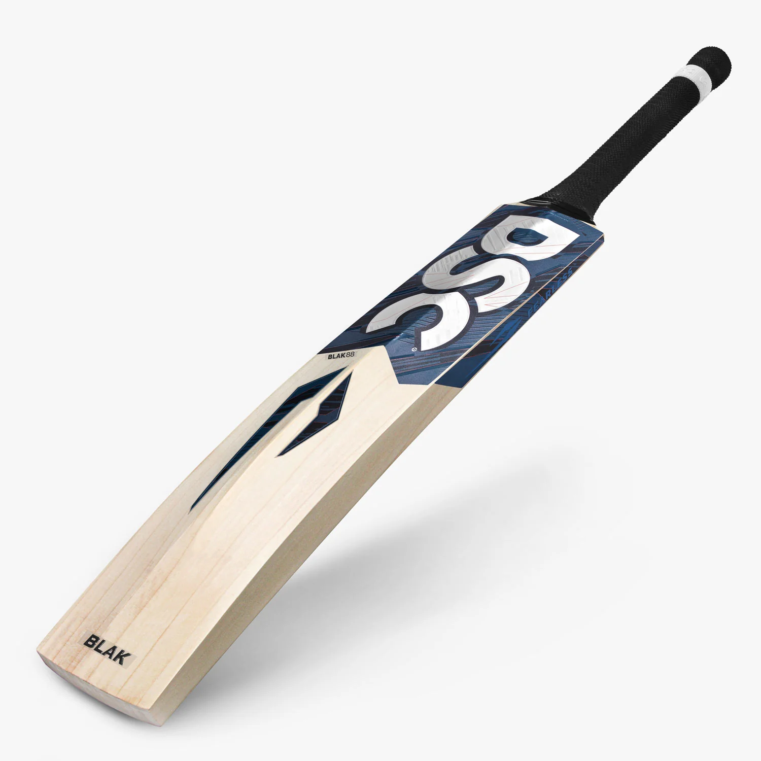 DSC Blak 88 Junior Cricket Bat - Size 4 - Image 3